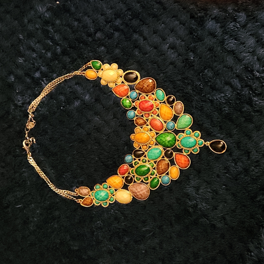 Gold necklace, statement piece